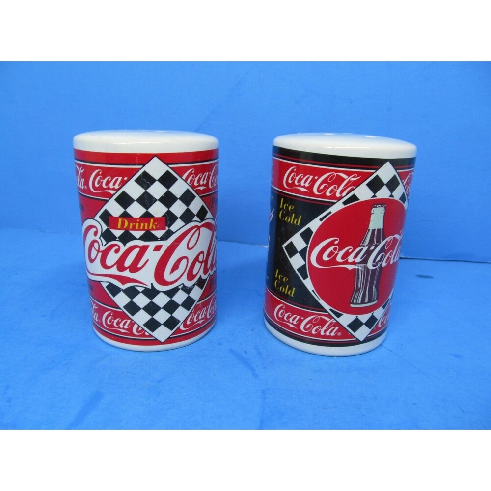Coca Cola 1995 Salt And Pepper Shakers By Enesco  Very Good Condition